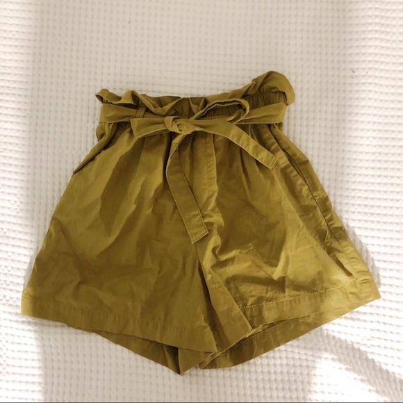 Unique shorts - Picture 1 of 1